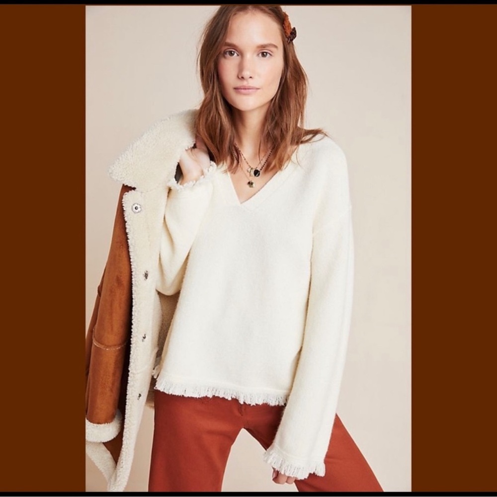 Anthropologie Joy alpaca/wool blend fringe Elegant White V-Neck Sweater